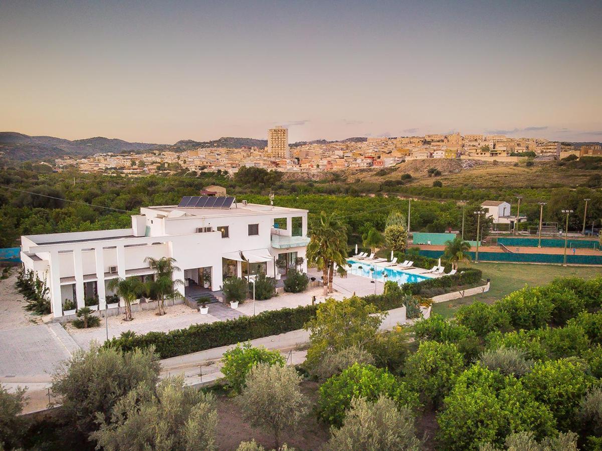 Villa Landolina Ното Екстер'єр фото